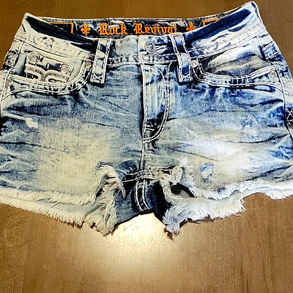 shorts